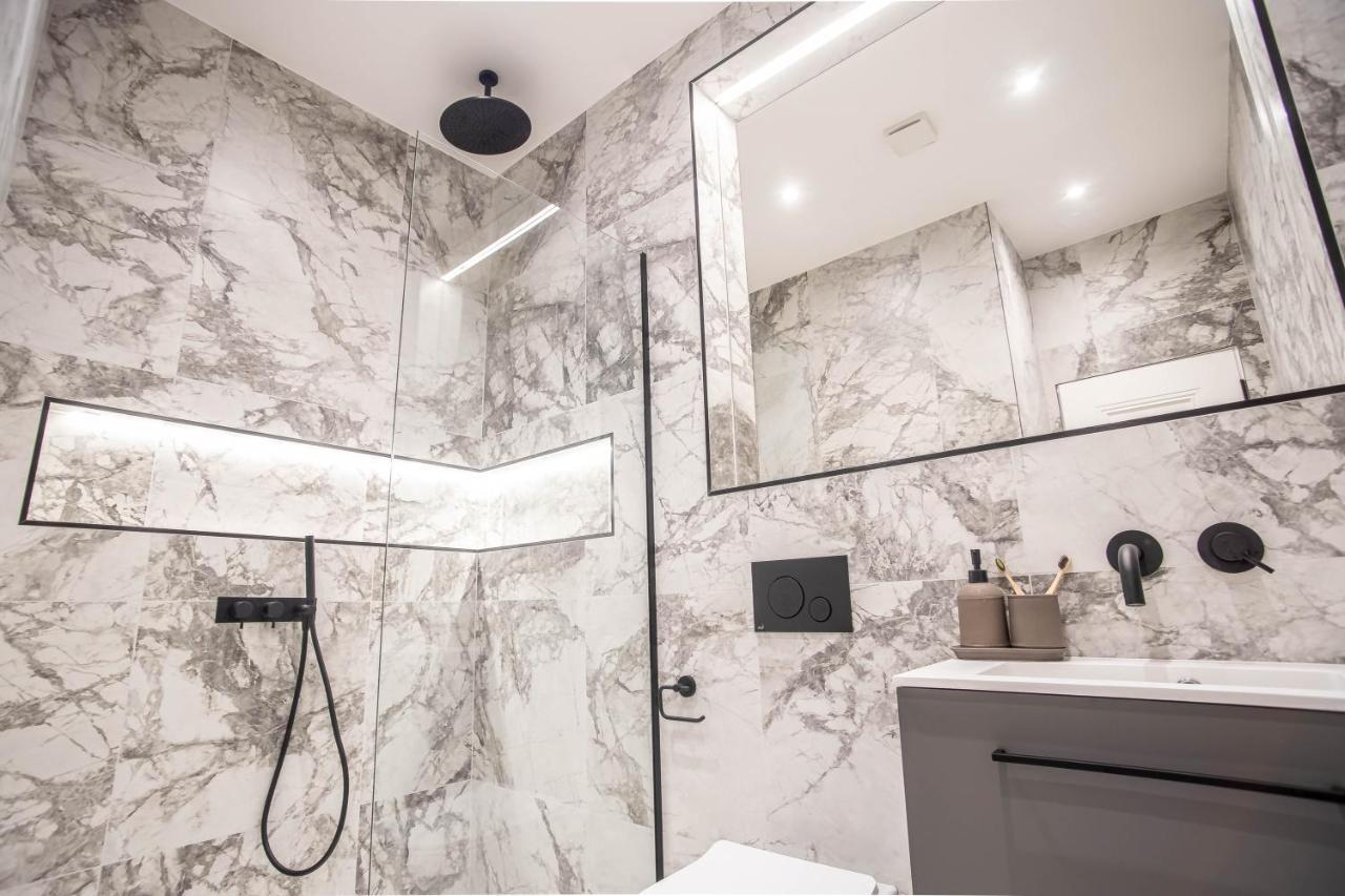 Modern & Chic One Bedroom Apartments In Fitzrovia By Sojo Stay Londra Exterior foto