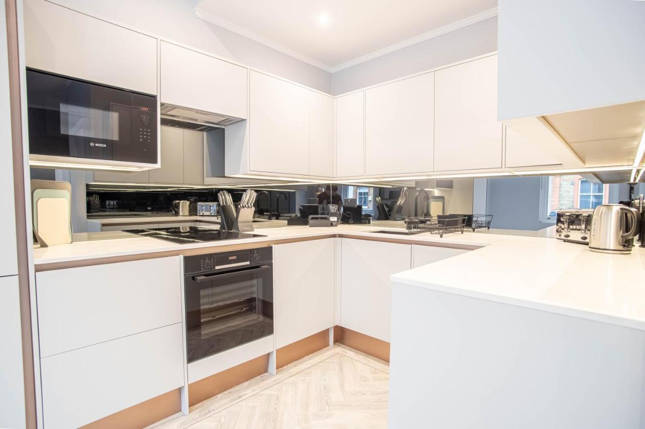 Modern & Chic One Bedroom Apartments In Fitzrovia By Sojo Stay Londra Exterior foto